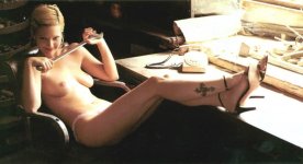 Drew-Barrymore-vagina-OEH52G-768x418.jpg
